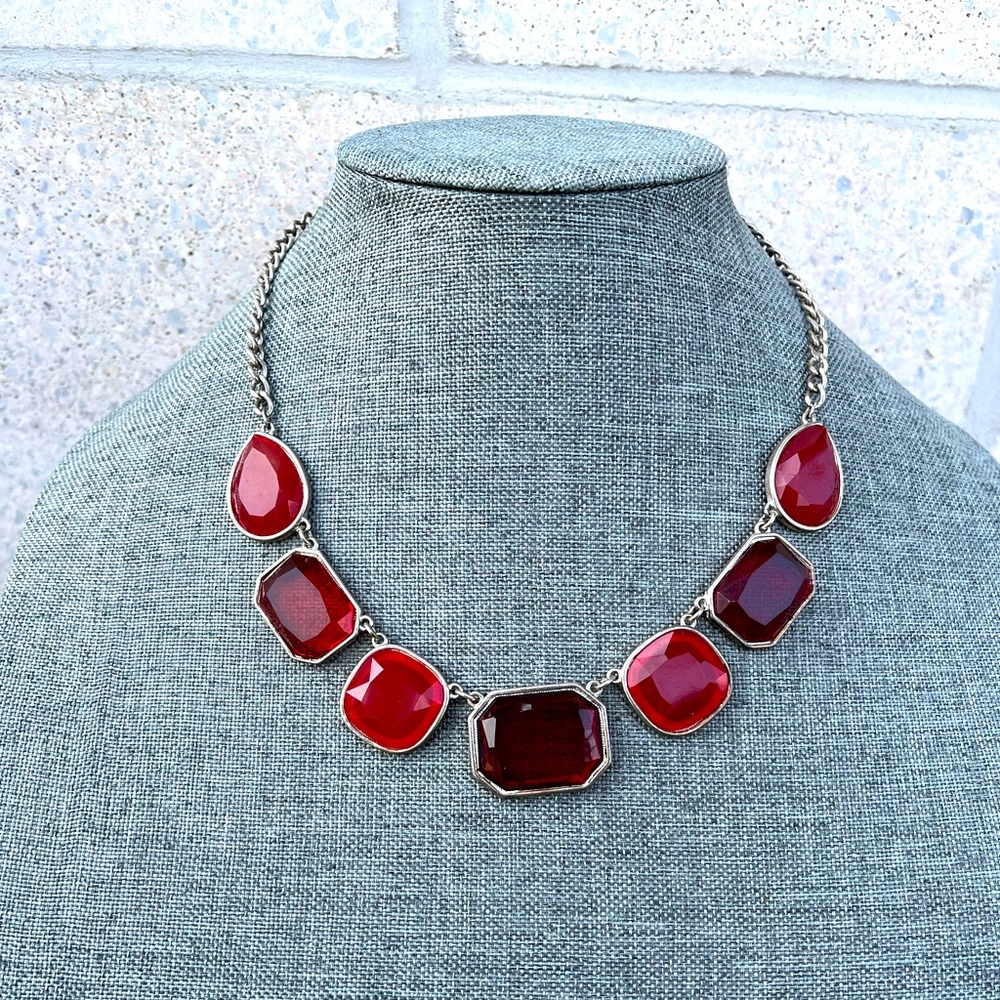 Vintage Y2K Ruby Red Glass Crystal Necklace